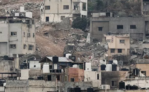 Prédios em ruínas durante operação militar israelense em Jenin, na Cisjordânia ocupada por Israel - 03/02/2025 