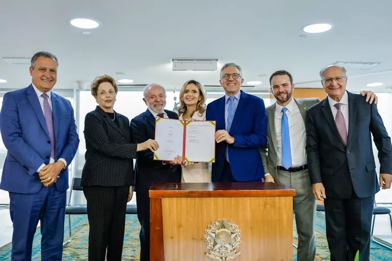 Autoridades anunciam rede de hospitais e serviços inteligentes do SUS