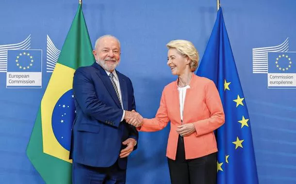 O presidente Luiz Inácio Lula da Silva durante encontro bilateral com a presidenta da Comiss‹o Europeia, Ursula von der Leyen, em Bruxelas, na Bélgica