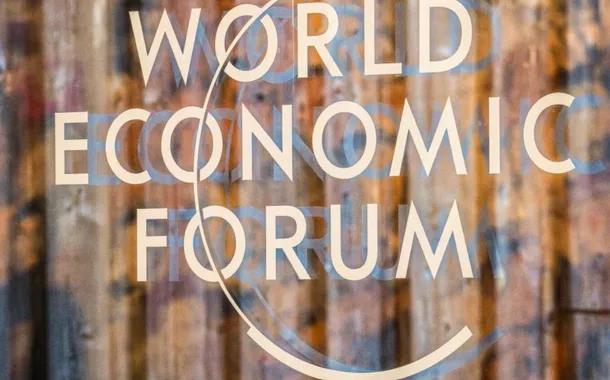 Davos em ruínas morais