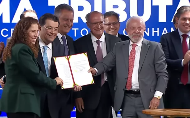 Lula sanciona lei do IBS e destaca momento histórico da reforma tributária