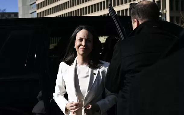 Corina chega à Casa Branca para reunião com Trump após sequestro de Maduro