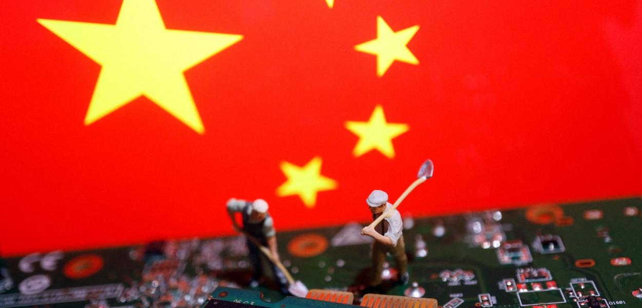 A inovação tecnológica e a Era IA+ no 15º plano quinquenal chinês (2026-2030)