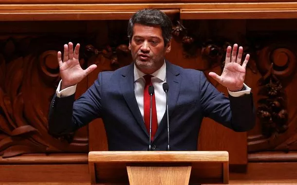 Líder do partido de extrema-direita português Chega, André Ventura, durante debate no Parlamento de Portugal, em Lisboa