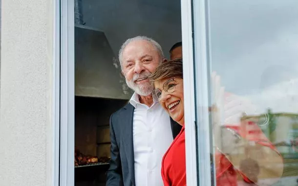 "Minha Casa, Minha Vida agora tem até churrasqueira", diz Lula no Rio Grande do Sul