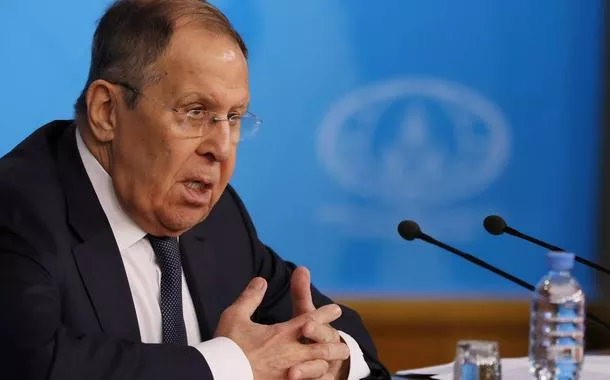 Rússia acusa Ocidente de travar guerra informacional contra países soberanos