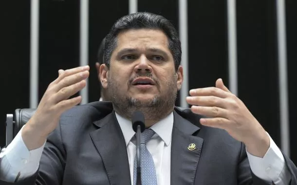 Alcolumbre nega “narrativa de agressões” entre os Poderes e diz que instituições estão “unidas e firmes”