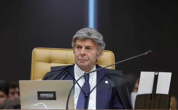 Ministro do STF Luiz Fux é diagnosticado com pneumonia dupla
