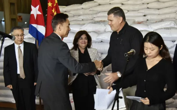 Cuba agradece à China doação de 30 mil toneladas de arroz em meio a bloqueio dos EUA