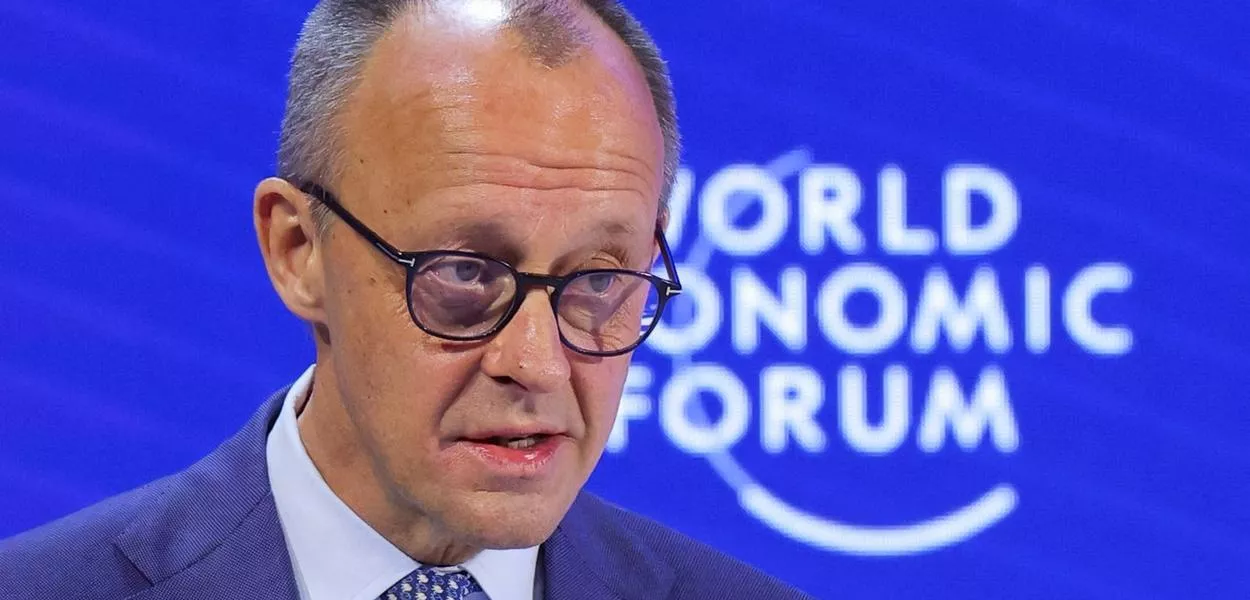 O chanceler alemão Friedrich Merz participa da 56ª reunião anual do Fórum Econômico Mundial (WEF) em Davos, Suíça, em 22 de janeiro de 2026. REUTERS/Denis Balibouse