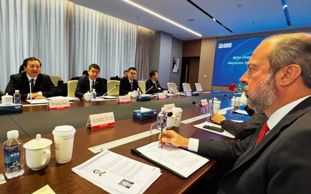Brasil amplia cooperação com a China em energia nuclear e pequenos reatores