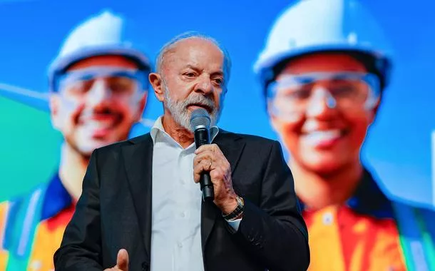 Lula conversa com o presidente da Autoridade Palestina, Mahmoud Abbas, sobre a situação em Gaza