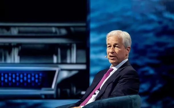 Trump processa JPMorgan e diretor Jamie Dimon e acusa banco de encerrar contas por motivação política