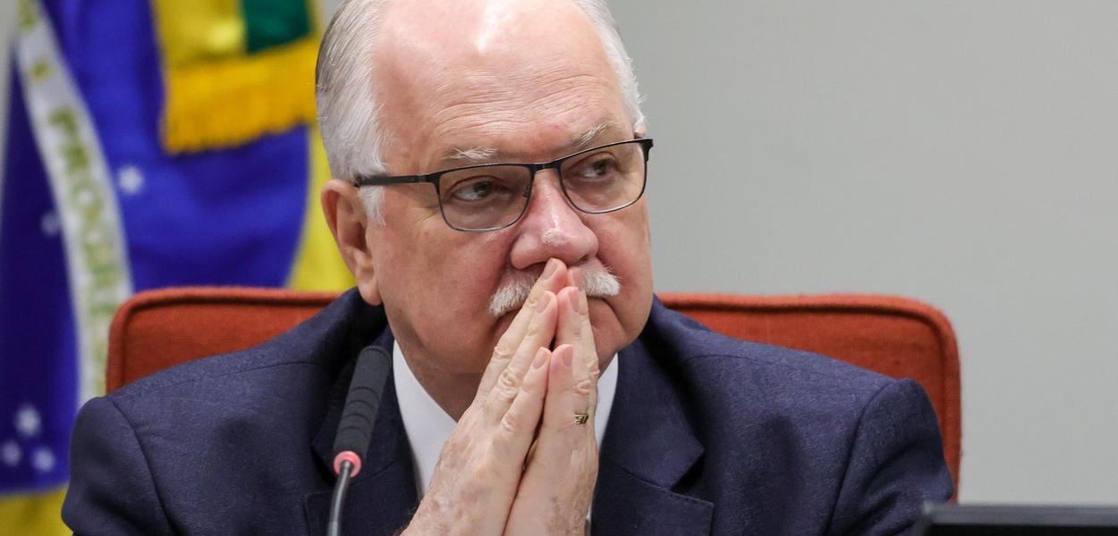 Fachin pede parecer técnico antes de decidir relatoria de ação sobre filme "Dark Horse"