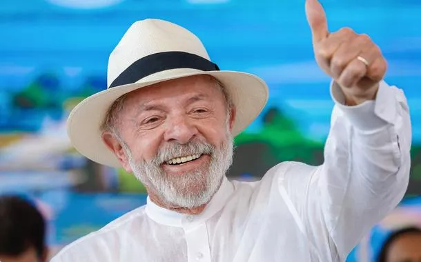 Lula pede à Fifa para Brasil sediar Mundial de Clubes em 2029