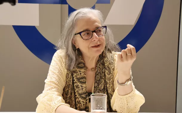 "A educação foi sequestrada pelo neoliberalismo", diz Dora Incontri