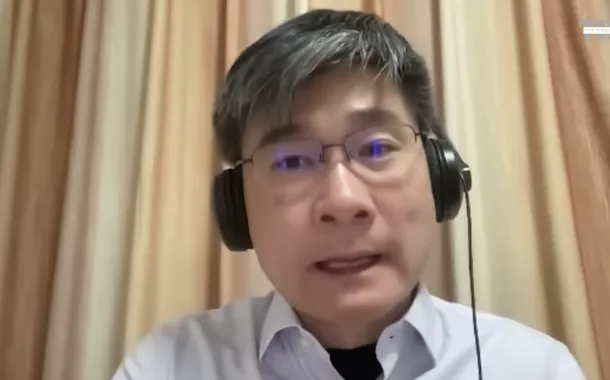 Analista geopolítico Xueqin Jiang explica por que uma guerra total e uma grande crise financeira são iminentes