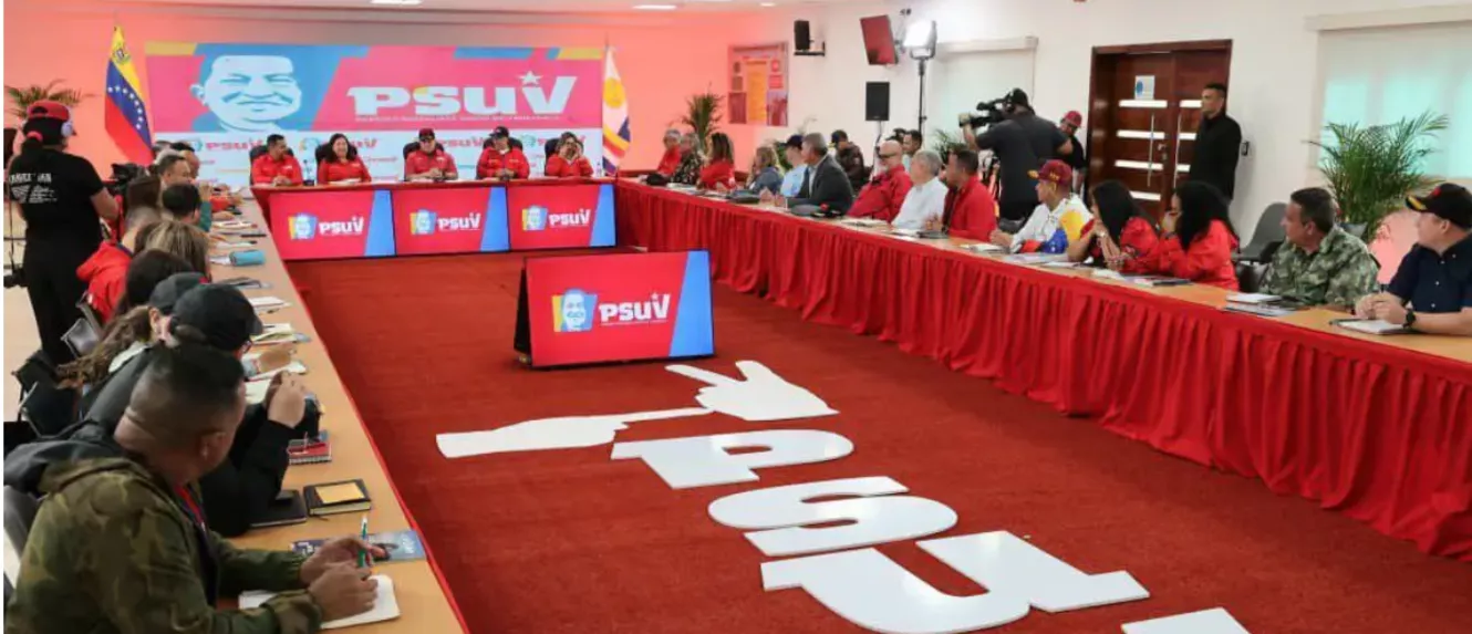Diosdado Cabello concede entrevista coletiva em nome do governo e do PSUV