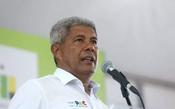 Assinatura da ordem de serviço para a construção do novo campus da Universidade Federal do Sul da Bahia (UFSB) em Jequié, integrando as ações do Novo PAC. Fotos: Thuane Maria/GOVBA