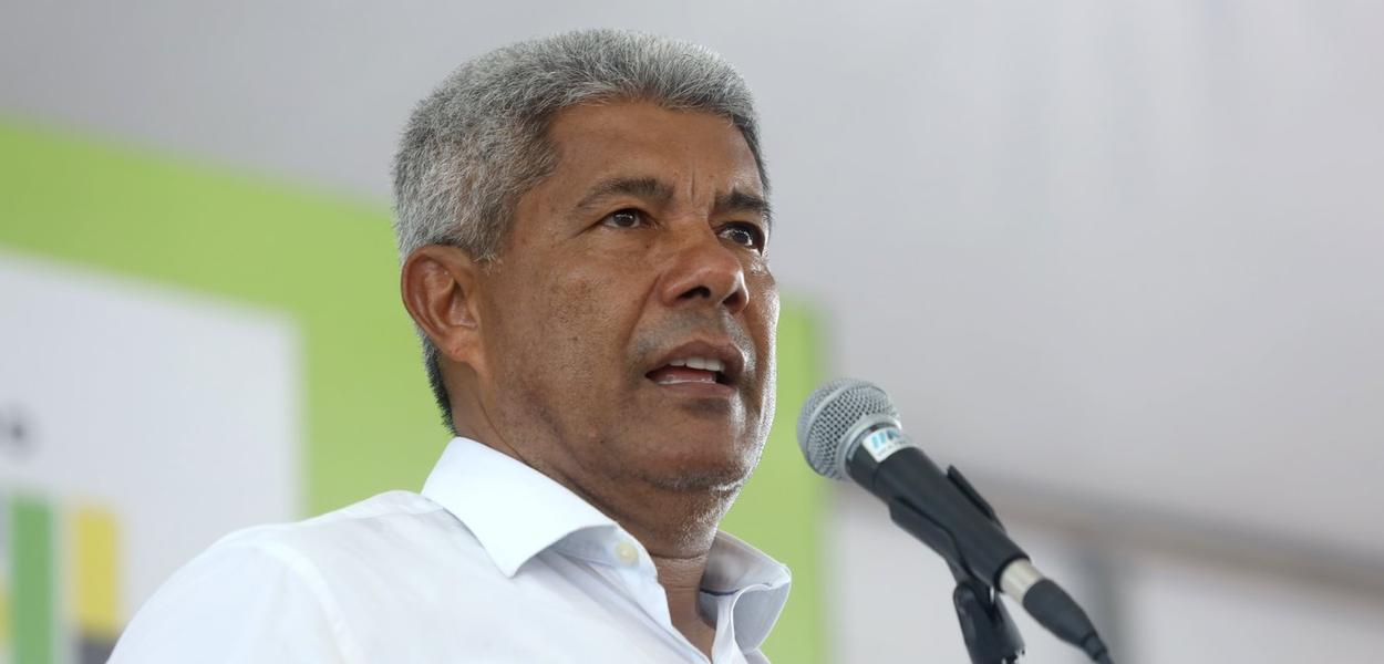 Jerônimo Rodrigues anuncia medidas para conter alta dos combustíveis na Bahia e reforça alinhamento com Lula