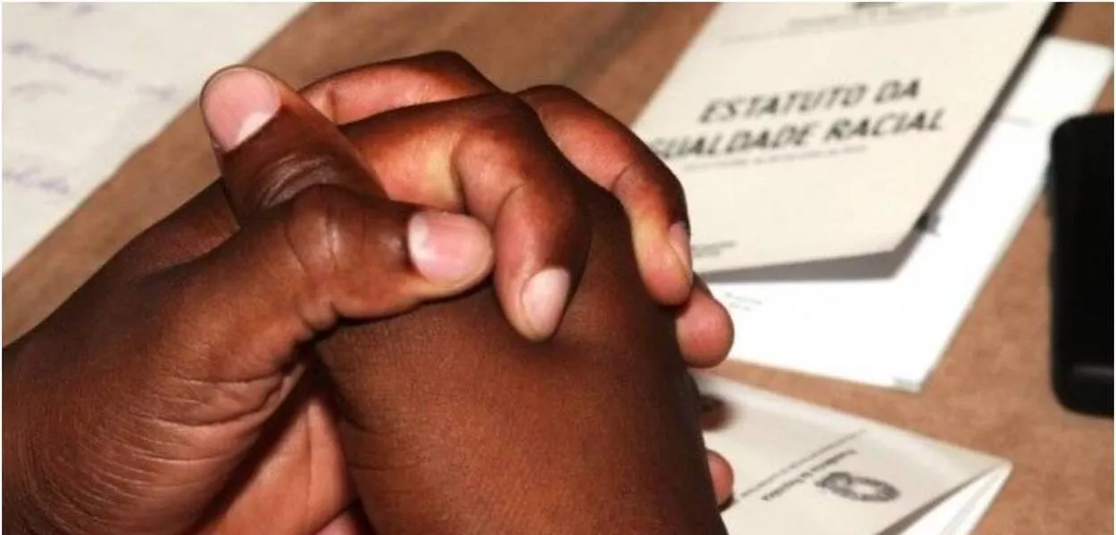 A branquitude é o alvo ou que aprendi com colegas da FAED/UDESC