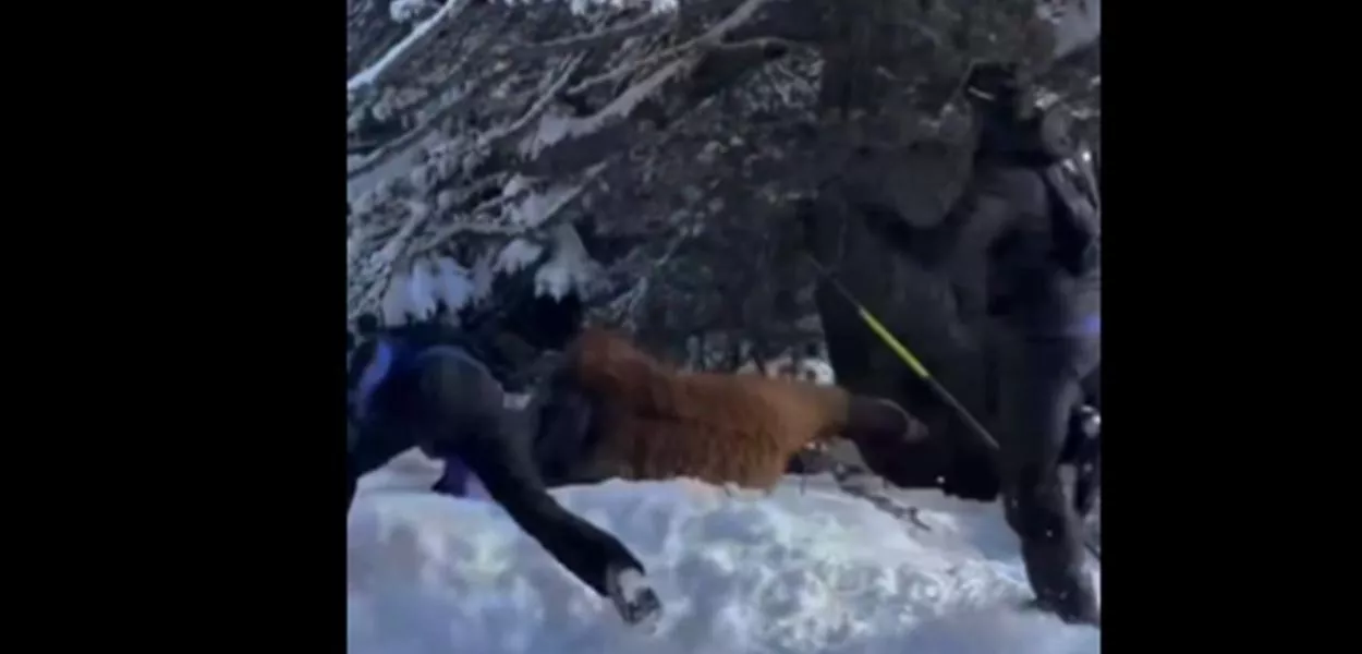 Um brasileiro de 41 anos foi espancado por um grupo de ao menos cinco pessoas na última quinta-feira,