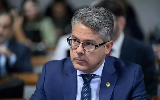 Senador Alessandro Vieira 