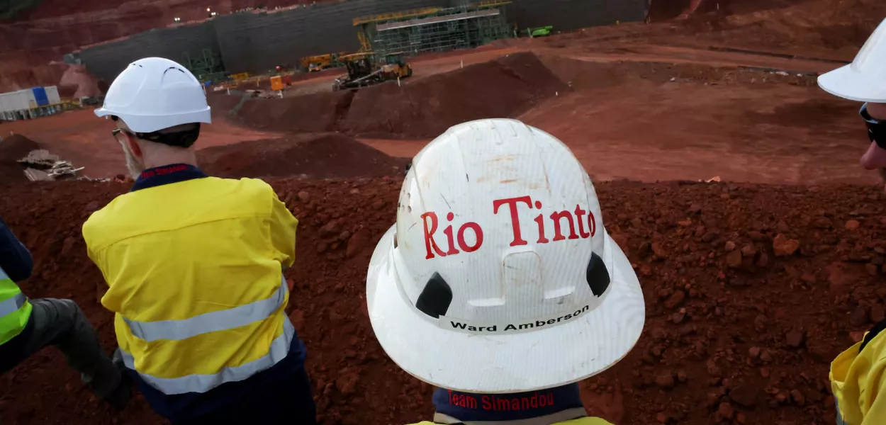Rio Tinto encerra negociações com Glencore e frustra fusão bilionária