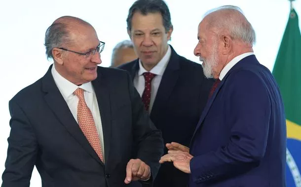Lula abre brecha para mudança na chapa presidencial ao citar 'papel a cumprir' de Alckmin em São Paulo