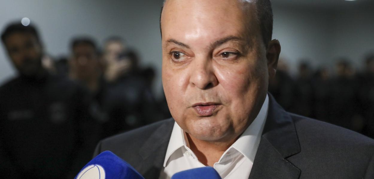 Ibaneis se torna figura tóxica e deve ficar fora da disputa para o Senado