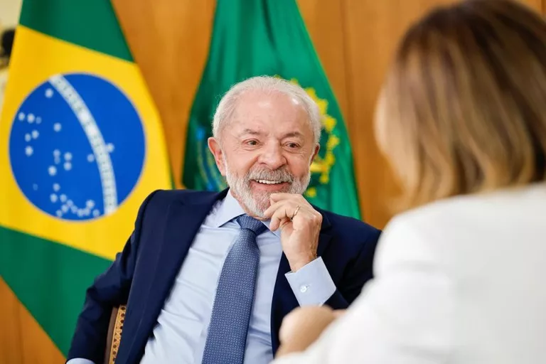 Lula diz que avanços sociais e econômicos ajudam a pacificar o país