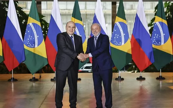 Lula e o primeiro-ministro da Rússia, Mikhail Mishustin, avançam em tratativas diplomáticas