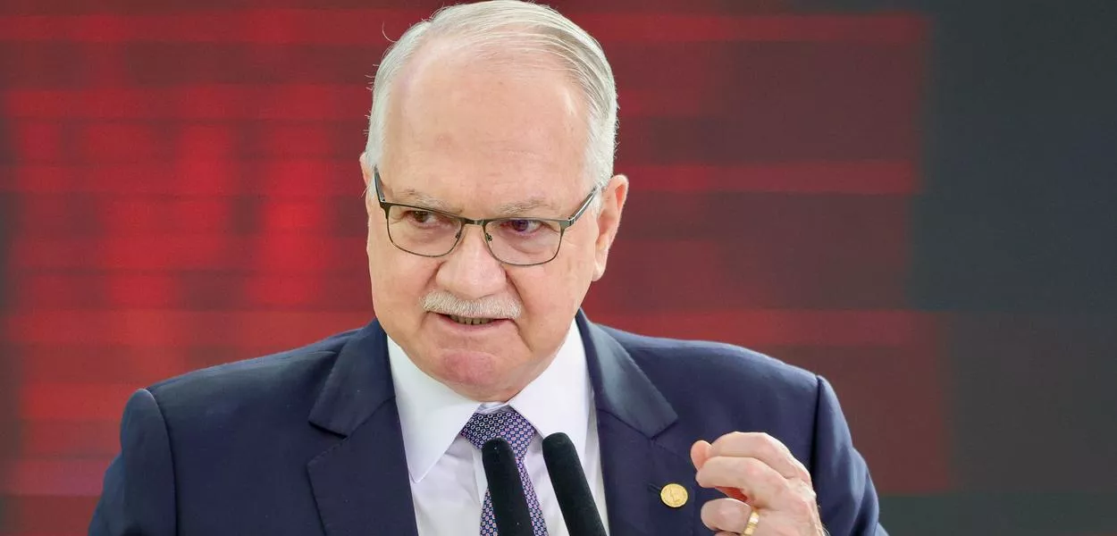 04/02/2026 - Brasília - O presidente do STF, Edson Fachin durante cerimônia de assinatura do Pacto Brasil de Enfrentamento ao Feminicídio. Palácio do Planalto. Brasília (DF) - Brasil. Foto: Fabio Rodrigues-Pozzebom/Agência Brasil
