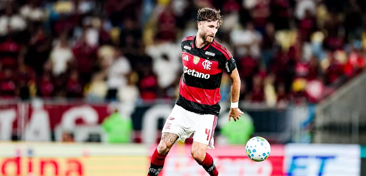 Flamengo visita Vitória em jogo de reação no Brasileirão