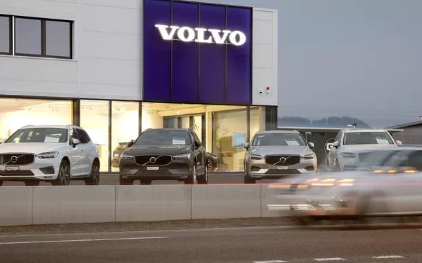 A Volvo Cars lança seu SUV compacto totalmente elétrico EX30 em um evento em Milão, Itália, em 7 de junho de 2023. 