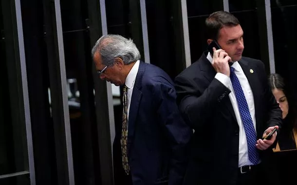 Paulo Guedes descarta ministério em eventual governo Flávio Bolsonaro