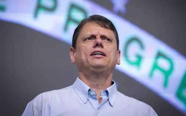 Tarcísio nega favorito a vice após reunião com MDB