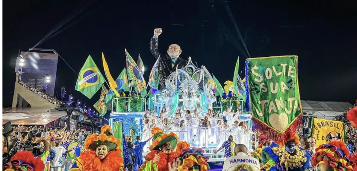 Desfile da Acadêmicos de Niterói
