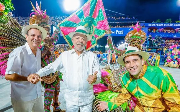 Em nota, PT afirma que desfile que homenageou Lula na Sapucaí respeitou a legislação