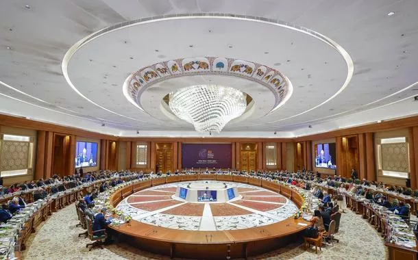 A Cúpula de IA da Índia e o silêncio sobre o Sul Global