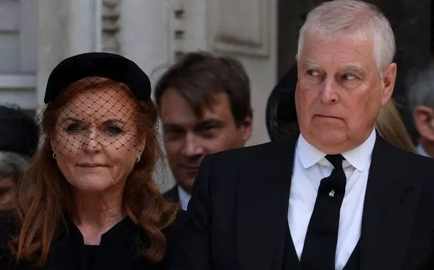 Andrew e Sarah Ferguson em Londres
 16/9/2025   REUTERS/Toby Melville
