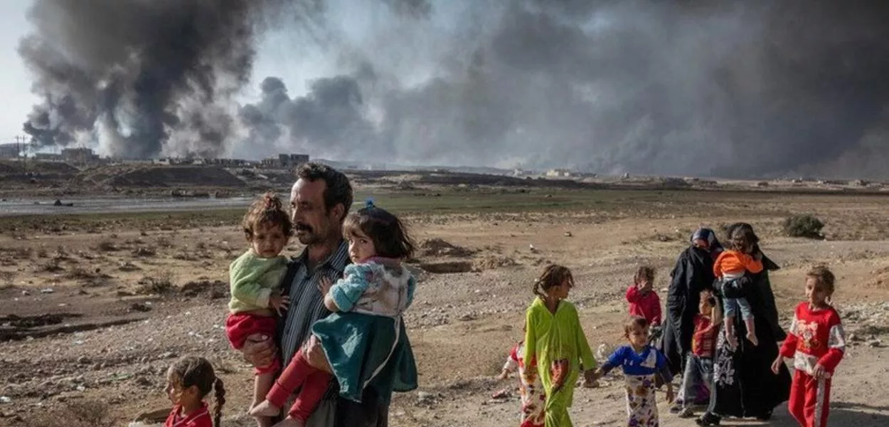 A aliança da extrema-direita com a direita "clássica" aprovou leis que endurecem a política migratória"