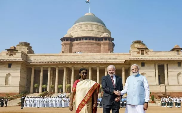 "Encontro entre Índia e Brasil é uma reunião de superlativos", diz Lula ao Lado de Narendra Modi