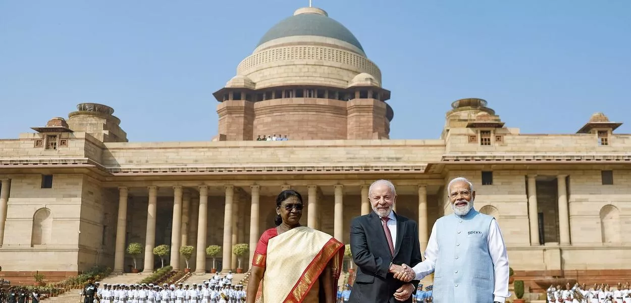 "Encontro entre Índia e Brasil é uma reunião de superlativos", diz Lula ao Lado de Narendra Modi