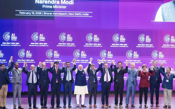 Índia lança Declaração de Nova Déli para orientar governança global da IA com base em princípios hinduístas