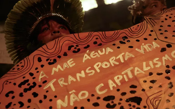 Manifestantes indígenas atacam escritório da Cargill em São Paulo e terminal portuário no Pará