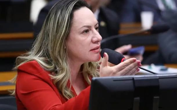 "Não vamos tolerar impunidade a pedófilos", diz Adriana Accorsi sobre absolvição em Minas