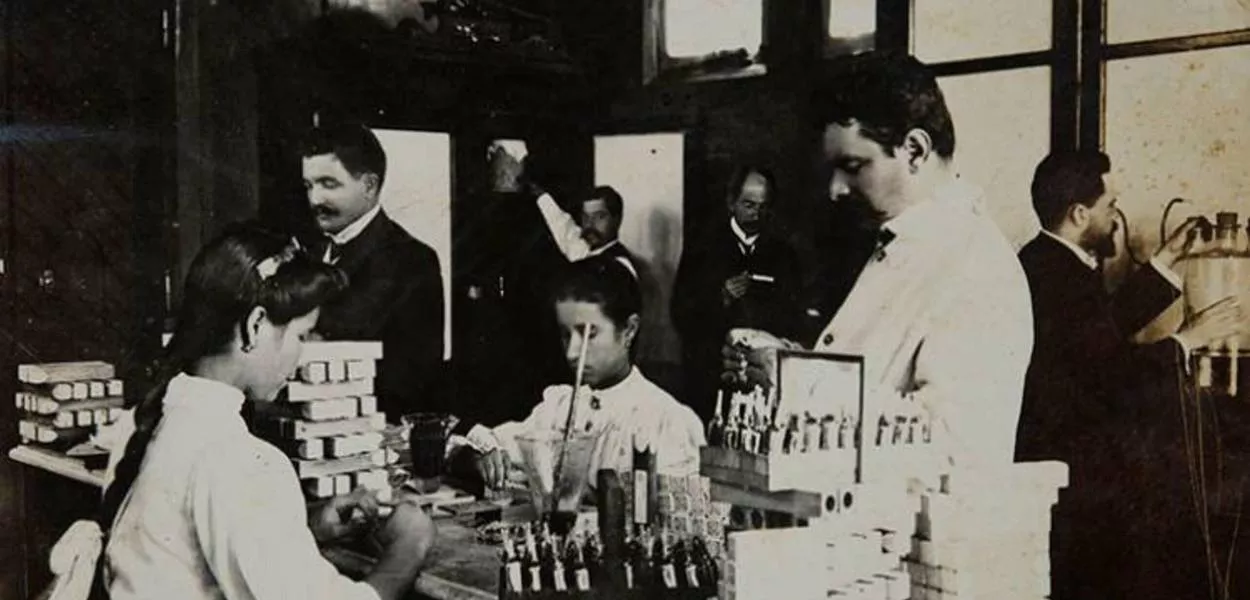 Vital Brazil na criação do Butantan