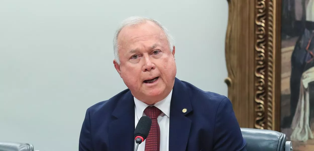 Relator da PEC sobre fim da escala 6x1 diz esperar aprovação do texto na CCJ até o final de março