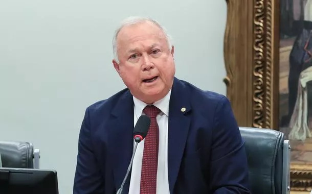 Paulo Azi, do União Brasil, será o relator da PEC que acaba com jornada 6x1